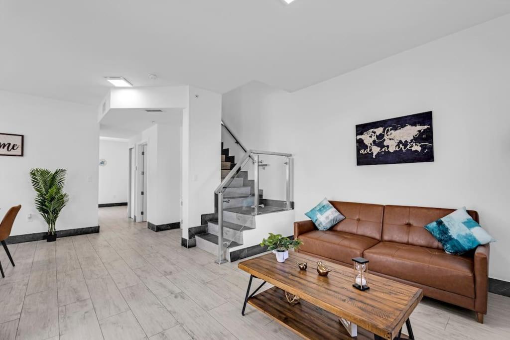 Apartamento Biscayne Park 15408 *